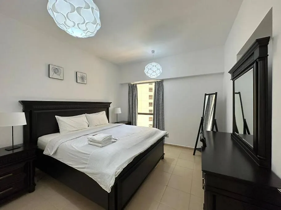 2Br Apartment In Jbr Marina View Dubai